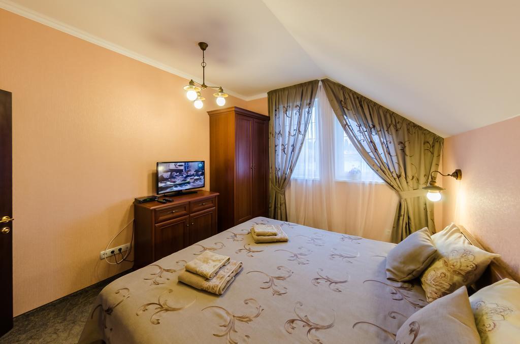 Gallery Of Mountains Holiday Home Yasinya Room photo