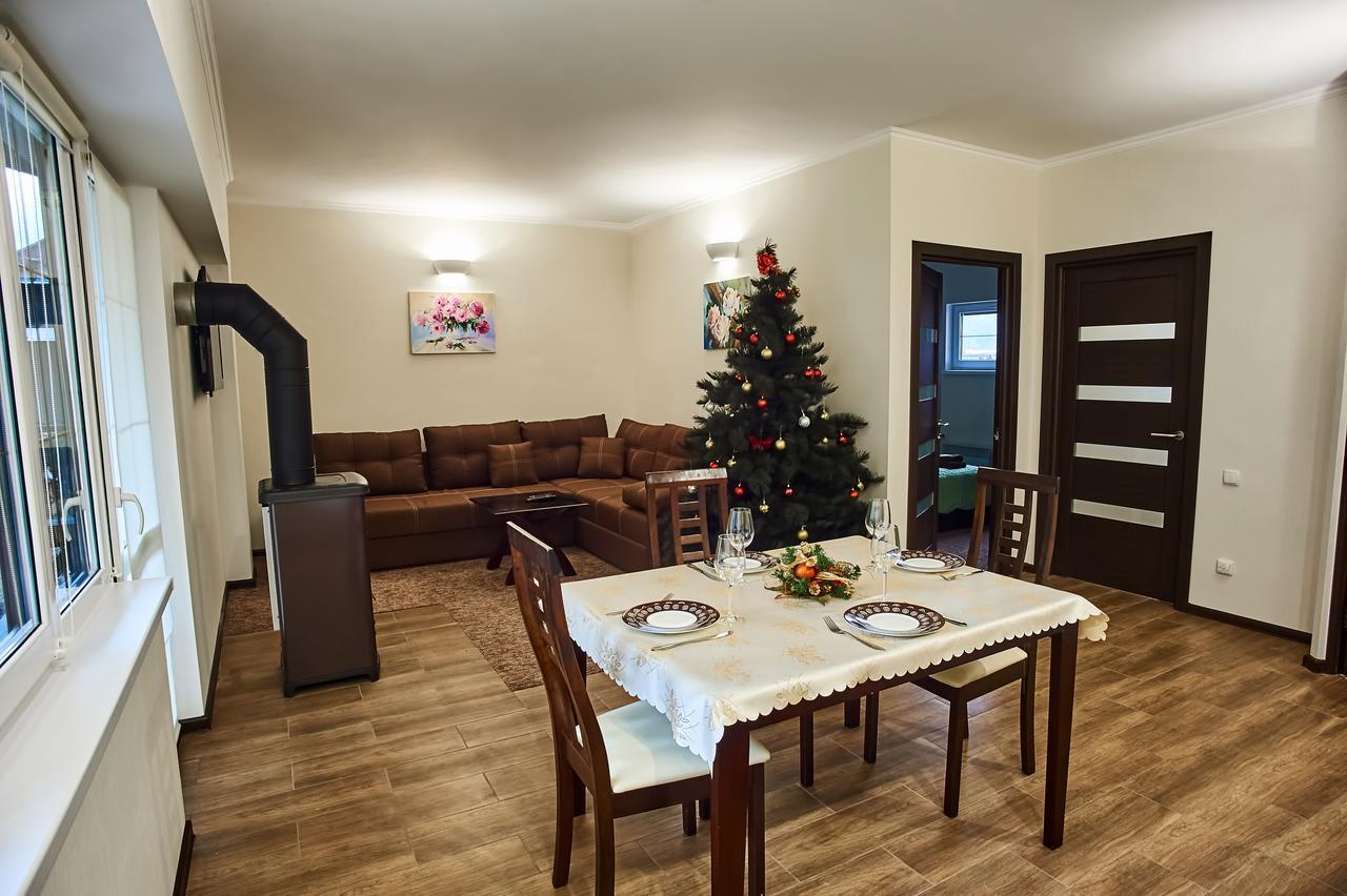 Gallery Of Mountains Holiday Home Yasinya Exterior photo