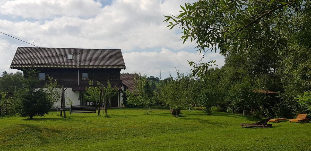 Gallery Of Mountains Holiday Home Yasinya Exterior photo